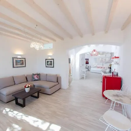 Lia Estate Βίλα *